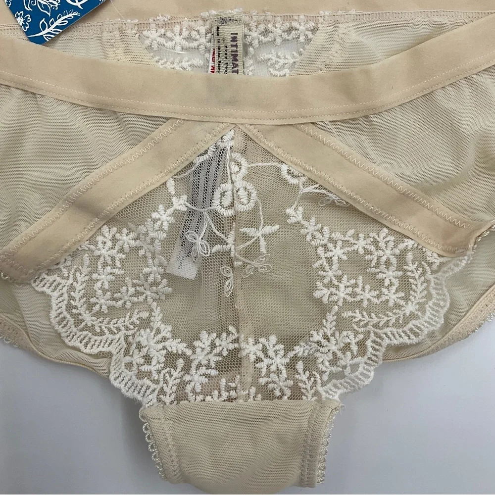Free People Intimately Daydreamer Hipster Embroidered Mesh Panties Nude Size XS
